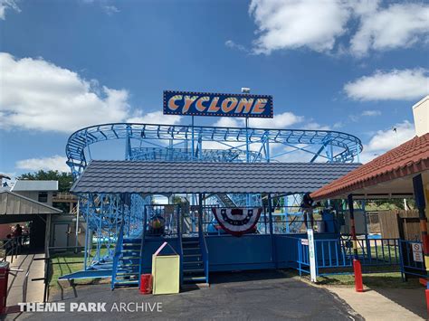 Cyclone at Wonderland Amusement Park | Theme Park Archive