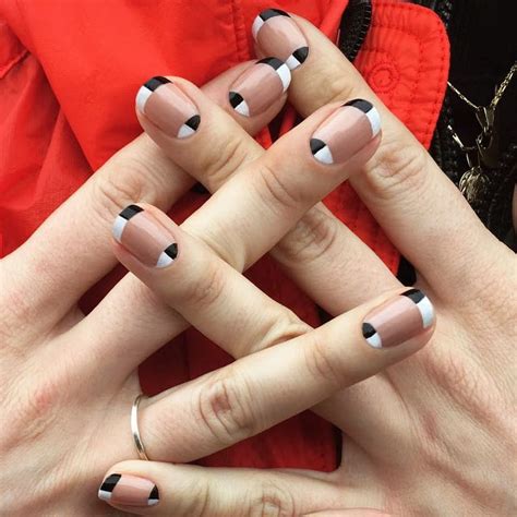 24 French Manicure Ideas for 2018 - New Nail Art Designs for French Tips