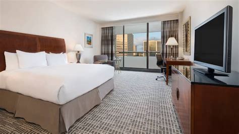 Hilton Houston Post Oak by the Galleria - Hotel in Houston, TX