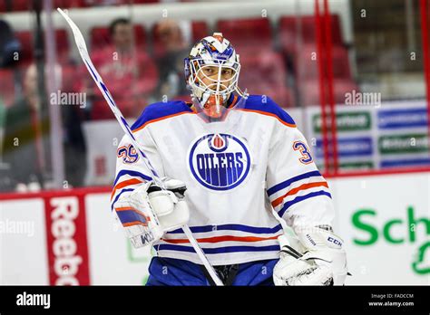 Edmonton Oilers - Regena Cave