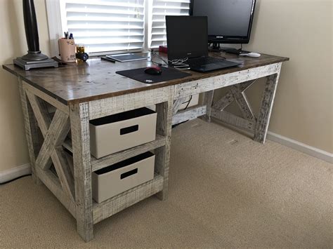 Farmhouse Desk | Farmhouse desk, Home decor, Desk