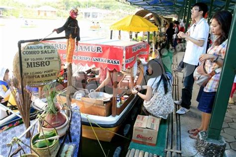 Floating Market Lembang the most unique floating market in West Java - Amazing Indonesia