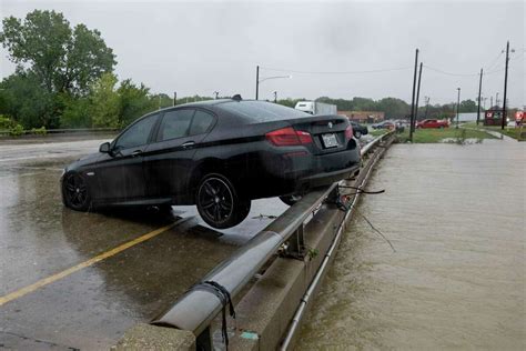 PHOTOS: Record rain, floods wreak havoc in Dallas-Fort Worth area