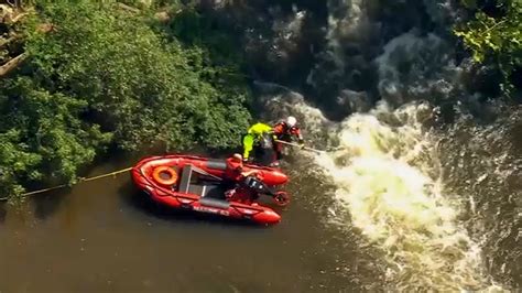 Father drowns while saving his 3 kids from river - ABC7 Chicago