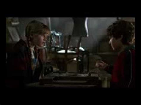 Jumanji lion scene - YouTube