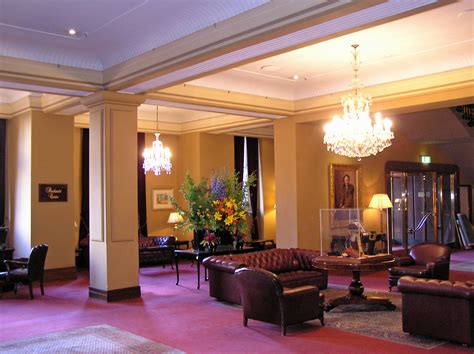 File:Melbourne Windsor Hotel Lobby.jpg - Wikipedia
