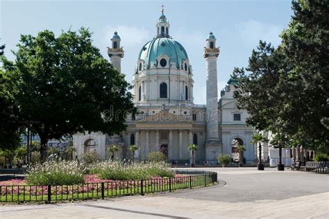 Karlskirche in Vienna stock photo. Image of famous, dome - 19866392