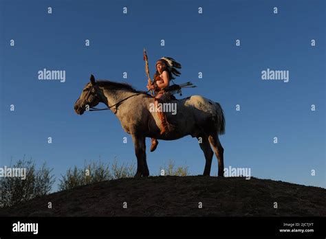 American farm sunset hi-res stock photography and images - Alamy