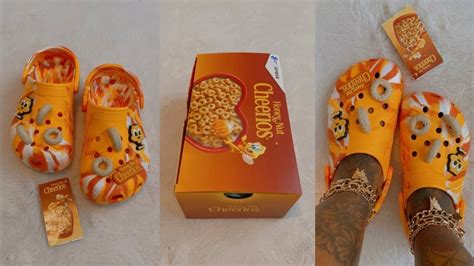 CROCS x HONEY NUT CHEERIOS UNBOXING REVIEW & TRY ON | EXTREMELY ...