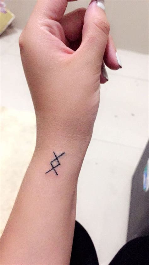 Greek symbol meaning: where there's a will, there's a way. | Small symbol tattoos, Greek tattoos ...