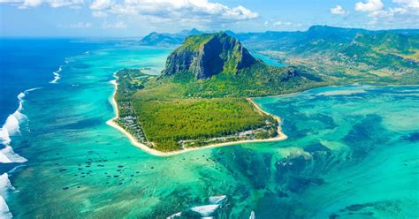 Le Morne Brabant, - Book Tickets & Tours | GetYourGuide.com