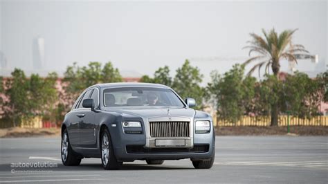 ROLLS-ROYCE Ghost Review - autoevolution