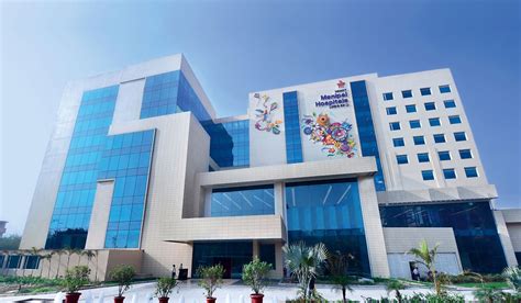 Manipal Hospital New Delhi | Specialties | Doctors | Facilities