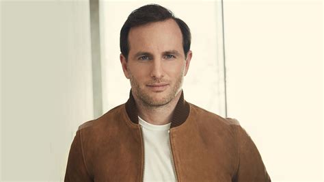 Airbnb Co-founder Joe Gebbia's "Gym of Entrepreneurship" - Boardroom