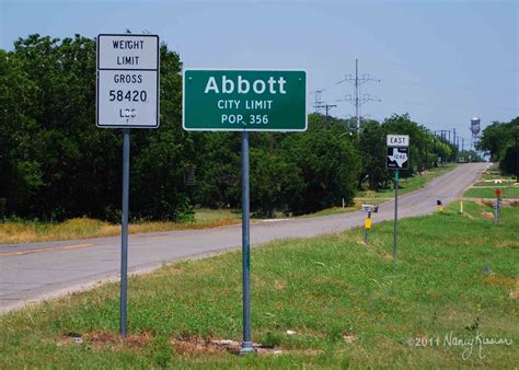 Wild About Texas: Abbott, Texas... Population 356