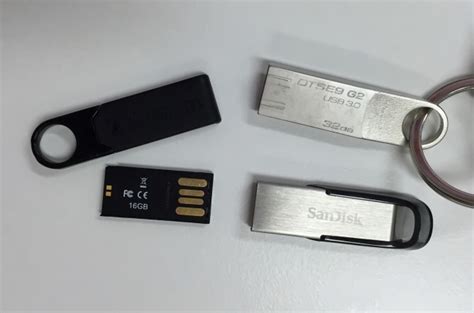 Finding the right USB flash drive for keychain – Robert Setiadi Website