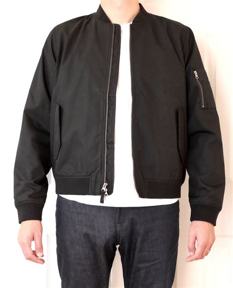 Everlane Bomber Jacket – Everyday Wear