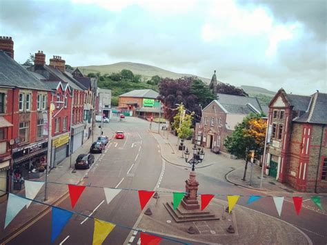 ‘Long-lost’ painting to be showcased at renovated Maesteg Town Hall