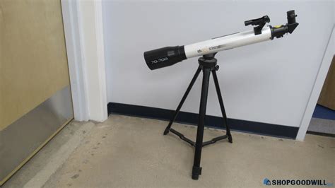 EDU Science 70/700 Refractor Telescope with Stand - shopgoodwill.com