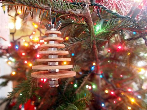 16 Cool Wooden Christmas Tree Ideas | Guide Patterns