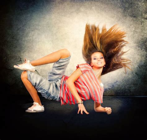 Hip-Hop Dancing Girl Royalty Free Stock Photo - Image: 26968865