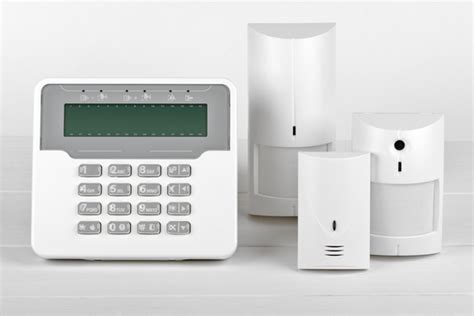 How to Choose a Burglar Alarm Installer & the Best Burglar Alarms