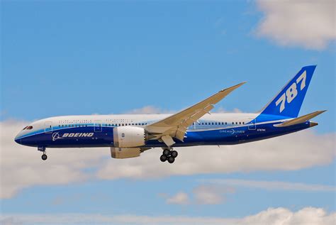 Sabena technics acquires its Boeing 787 rating approval