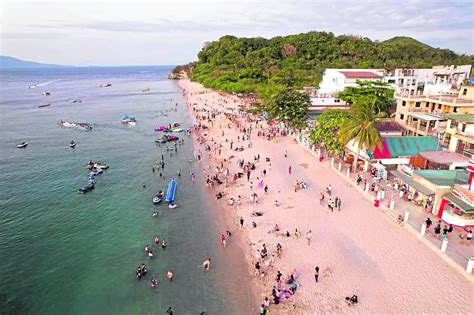 Despite poor water quality, Puerto Galera to stay open | Inquirer News