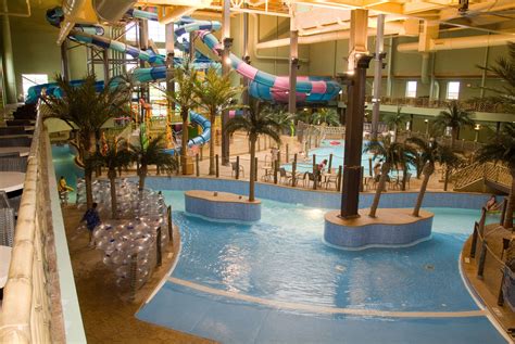 Maui Sands Resort and Indoor Waterpark in Sandusky Ohio.