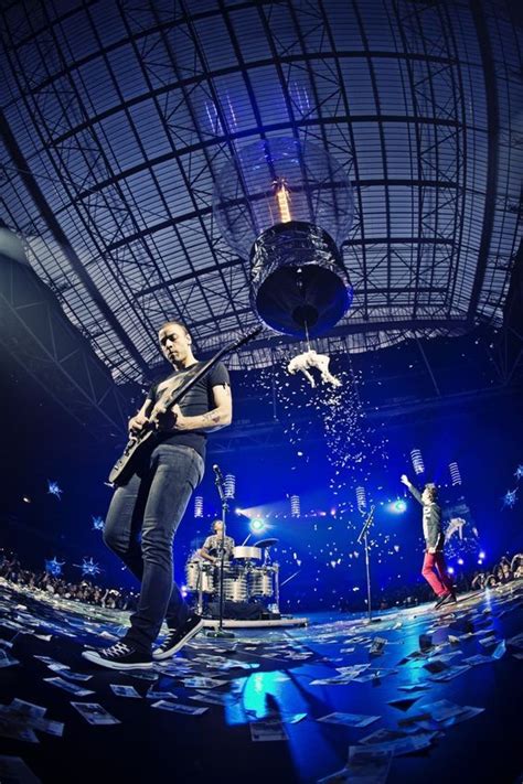 #Muse live - The 2nd Law Tour | Musica, Look at you