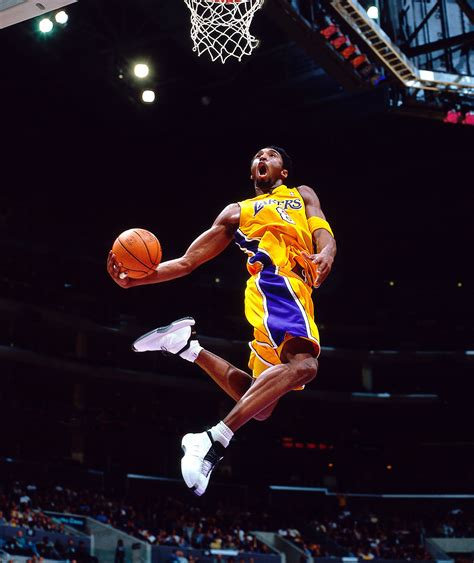 2. Kobe Bryant - Photos: Top 10 shooting guards in NBA history - ESPN