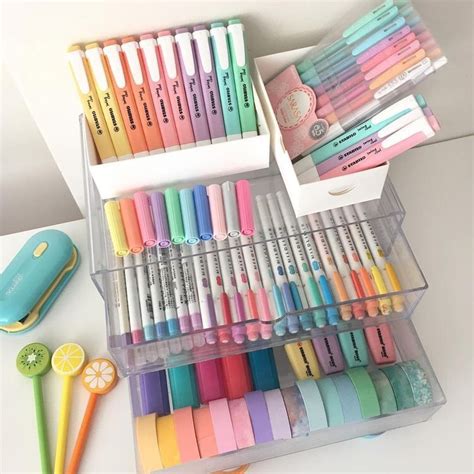 𝓜𝓘𝓘𝓡𝓘𝓐𝓐 』 | Stationery organization, Pen organization, Study room decor