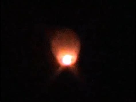UFO Sighting Christmas Eve 2013 Belgium - Multiple Orange Glowing Lights Invasion - YouTube