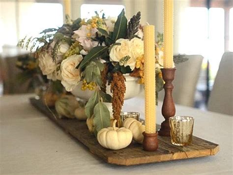 Harvest centerpeice | Thanksgiving floral, Thanksgiving centerpieces, Rustic thanksgiving