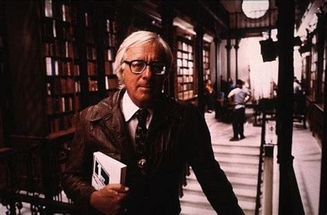 Ray Bradbury - Biography - IMDb