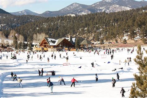 Outdoor Ice Skating Spots in Colorado - Mountain Living