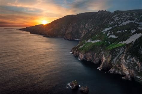 Slieve league cliffs at sunset Ireland - Landscape and Nature ...