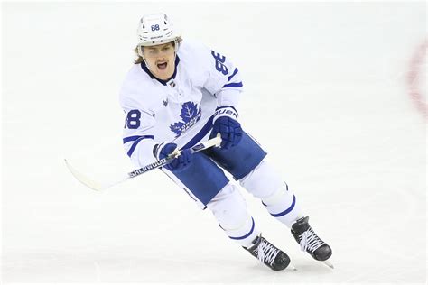 Reliving William Nylander's Team-Record 17-Game Scoring Streak