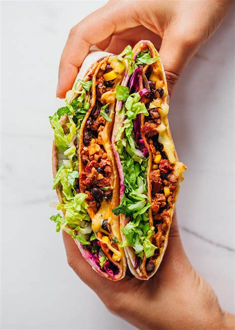 Vegan Crunchwrap Supreme - SO VEGAN