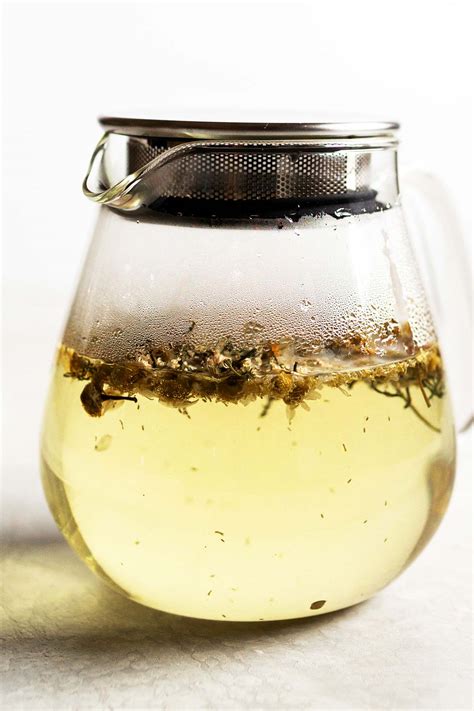 Chamomile Tea Health Benefits and How to Brew Properly - Oh, How Civilized