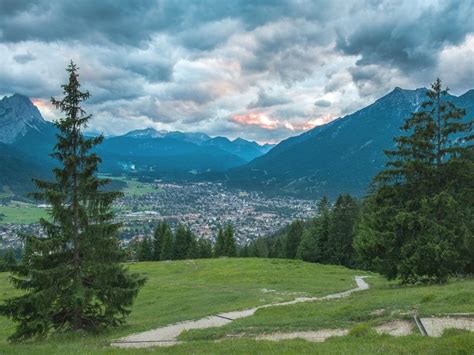 The German Alps: 3 Best Places to Hike and 5 Day Tours That You'll Love