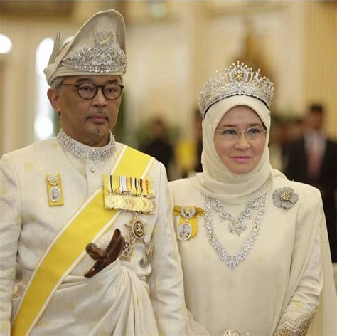 Agong - SPB Yang Di-Pertuan Agong dan Raja Permaisuri berbuka ... - His majesty does not have ...