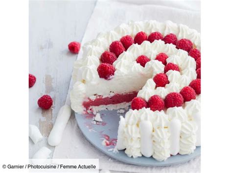 Vacherin vanille-framboise : découvrez les recettes de cuisine de Femme Actuelle Le MAG