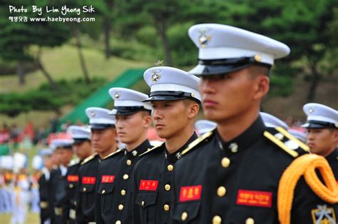 .Republic of Korea Marine Corps. Very Tough and very skilled killers. They Have to be! | Marine ...