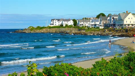 Short Sands Beach, York Beach, Maine: A Perfect Summer Companion - The Thrifty New England Traveler