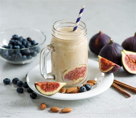 Low Carb Protein Shakes - Lifestyle Foodies🍎