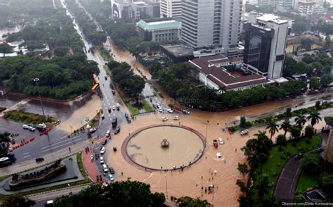 5 Banjir Terbesar yang Pernah Terjadi di Ibu Kota Jakarta : Okezone News