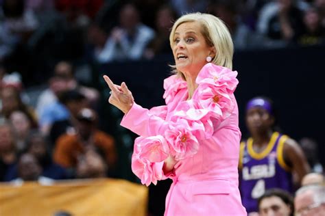 Caitlin Clark: Kim Mulkey Praises Iowa Star Ahead Of National ...