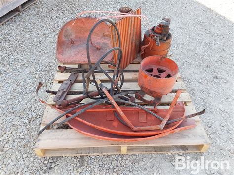 Allis-Chalmers Tractor Parts BigIron Auctions