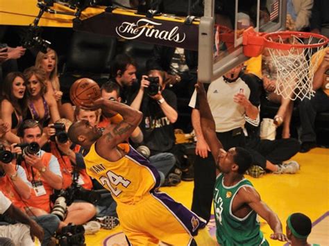 NBA Fan Remembers Ridiculous Kobe Bryant Behind-The-Backboard Shot ...